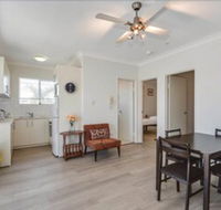 Surf Side Palms 12 - Tourism Canberra