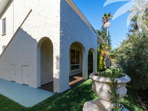 Villa Manyana Unit 26 - Tourism Canberra 4