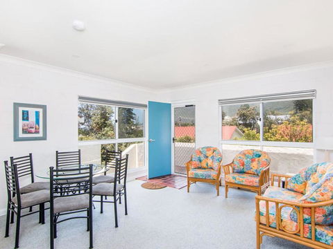 Villa Manyana Unit 30 - Tourism Canberra 5
