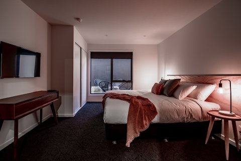 Change Overnight - Tourism Canberra 4