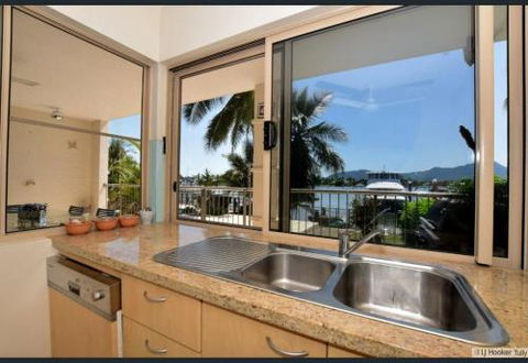 Poinciana Terraces - Tourism Canberra 2