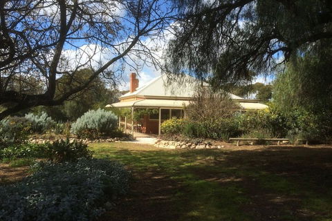 Thalia Getaway Villa - Tourism Canberra 0
