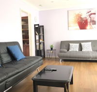 Canberra Entire House 3 Bedroom - Tourism Canberra