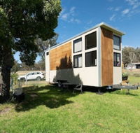 Sithuri - Tourism Canberra