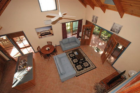 Garden Cottage Beechworth - Tourism Canberra 5