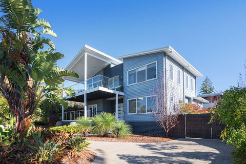 Casa Azzura - Tourism Canberra 2