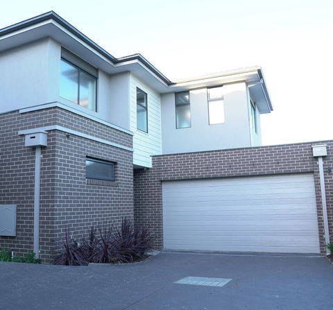 A Brand New House Near Boxhill - Tourism Canberra 0