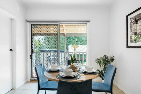 88 Peaceful Blackburn House - Tourism Canberra 1