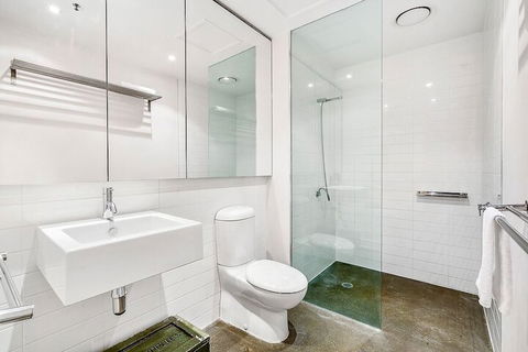 Zelda 1 Bedroom Central CBD Apartment - Tourism Canberra 1