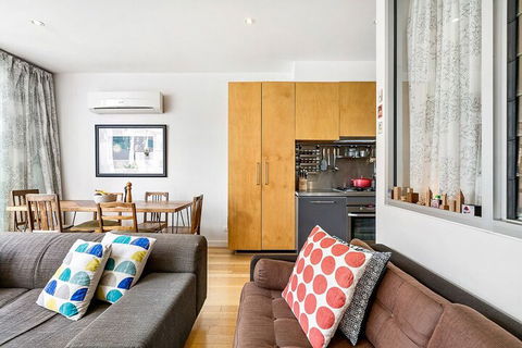Zelda 1 Bedroom Central CBD Apartment - Tourism Canberra 4