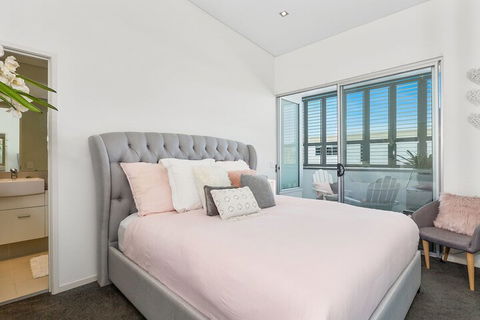 COASTAL CHIC At CASUARINA - Tourism Canberra 3