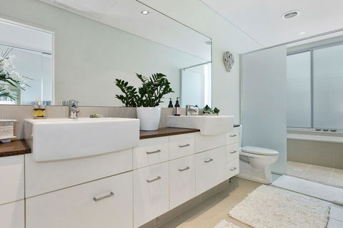 COASTAL CHIC At CASUARINA - Tourism Canberra 6