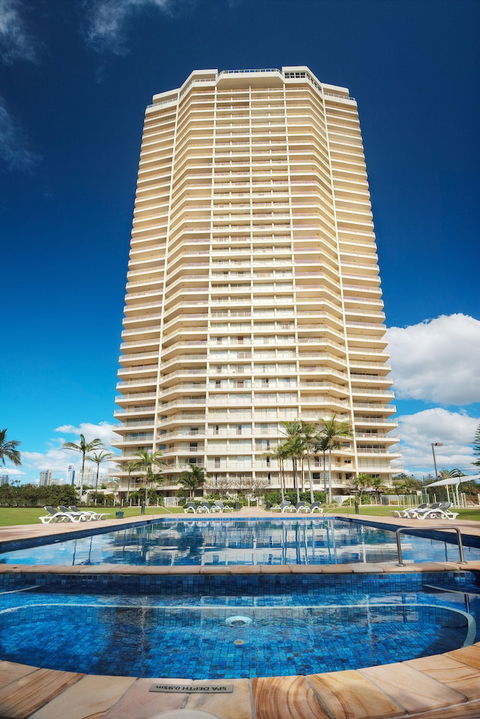 Contessa Holiday Apartments - Tourism Canberra 0