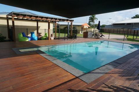 YAL Cairns A Motel That Makes A Difference - Tourism Canberra 0
