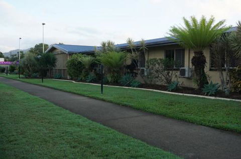 YAL Cairns A Motel That Makes A Difference - Tourism Canberra 4