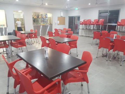 YAL Cairns A Motel That Makes A Difference - Tourism Canberra 5
