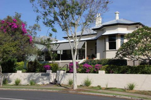 Brisbane Milton Bed & Breakfast - Tourism Canberra 0