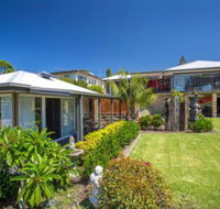 Studio Cabana on Golf in Mollymook - Tourism Canberra