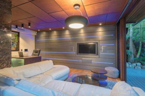 Cubby House - Tourism Canberra 5