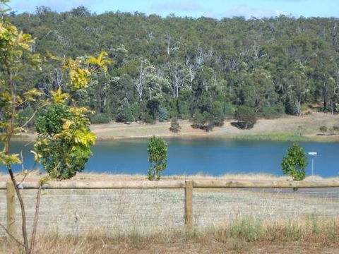 Lakeview - Tourism Canberra 2
