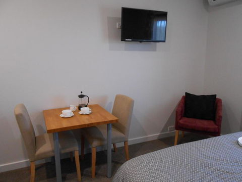 Lakeview - Tourism Canberra 1