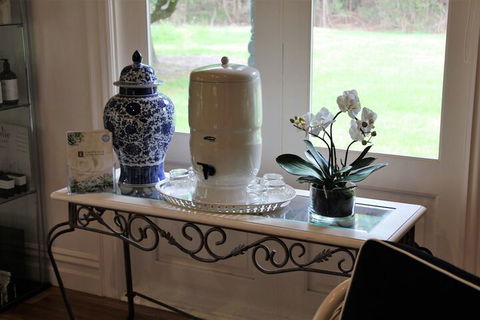 Woodman Estate - Luxury Country House Restaurant & Spa - Tourism Canberra 3