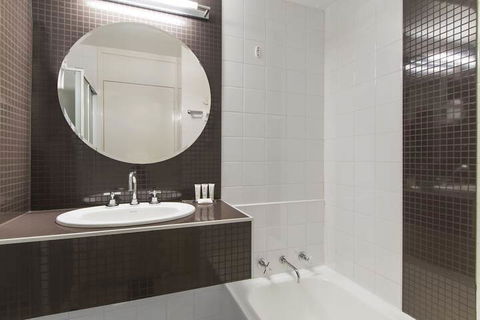 Metro Hotel Perth - Tourism Canberra 6