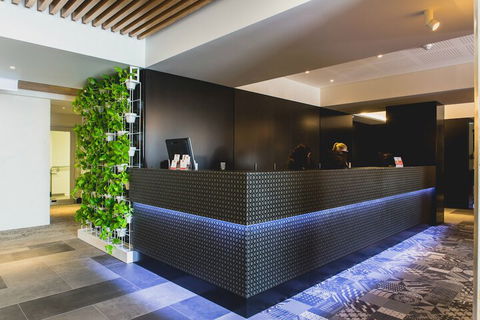 Metro Hotel Perth - Tourism Canberra 2