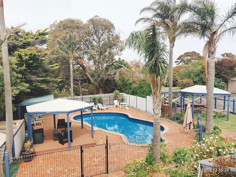 The Coachman Motel & Units - Tourism Canberra 1