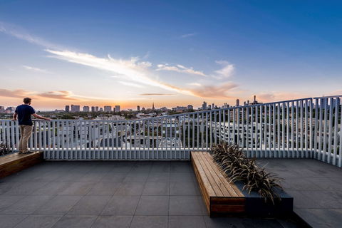 Oaks Melbourne South Yarra Suites - Tourism Canberra 3
