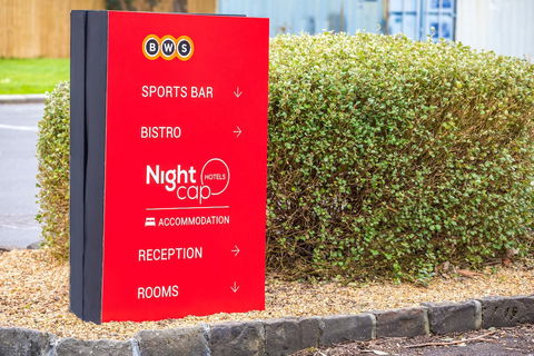 Nightcap At Keysborough Hotel - Tourism Canberra 2