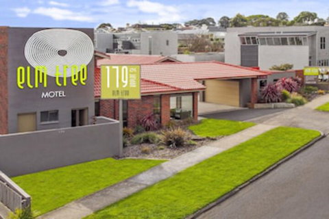 Elm Tree Motel - Tourism Canberra 0