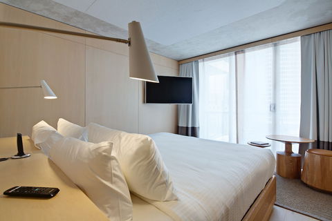 Zara Tower Hotel - Tourism Canberra 2