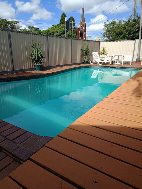 Annerley Motor Inn - Tourism Canberra 1