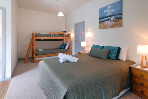Riverview Boutique Motel - Tourism Canberra 2