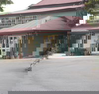 McNevins Loganholme Motel - Tourism Canberra