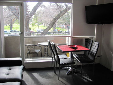 Apartments On Flemington - Tourism Canberra 3