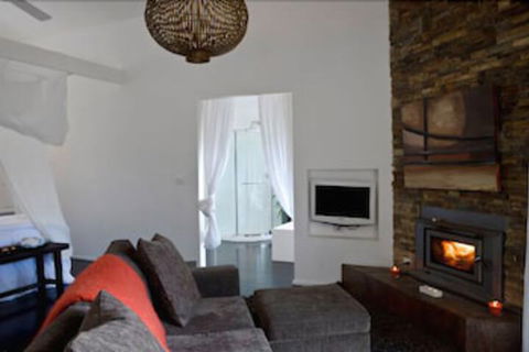 Blue Cliffs Retreat - Tourism Canberra 4