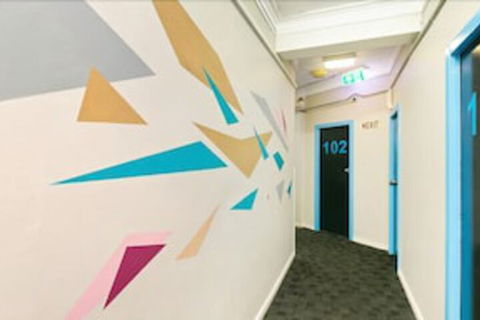 Funk House Backpackers - Tourism Canberra 7