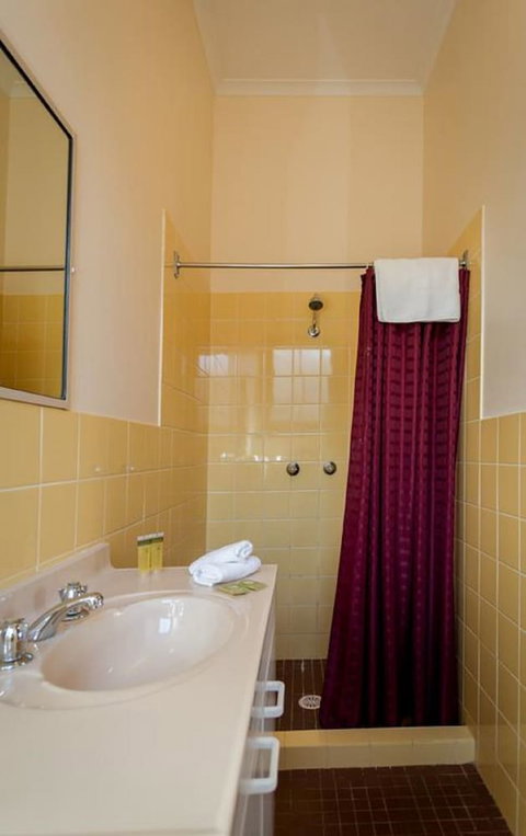 Belgravia Mountain Guest House - Tourism Canberra 6