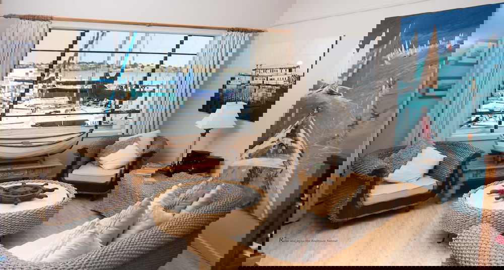  Tourism Canberra