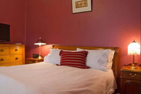 Willunga House - Tourism Canberra 5