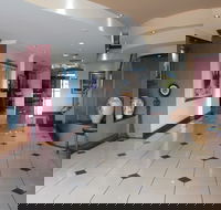 Springwood Tower Apartment Hotel - Tourism Canberra