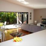 AtLIZZIE - Tourism Canberra 0
