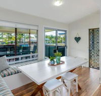 Finlays Retreat Pet Friendly House Yamba - Tourism Canberra