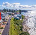 Avalon 1 overlooking beautiful Convent Beach - Tourism Canberra