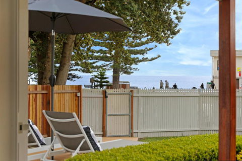 The Beach House North Wollongong - Tourism Canberra 5