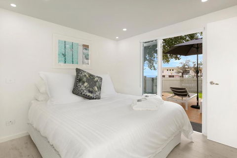 The Beach House North Wollongong - Tourism Canberra 4