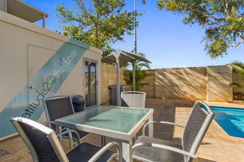 Latitude20 The Dunes - Tourism Canberra 5
