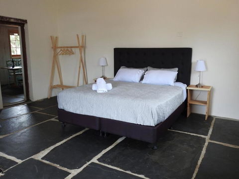 Cooks Cottage - Tourism Canberra 5